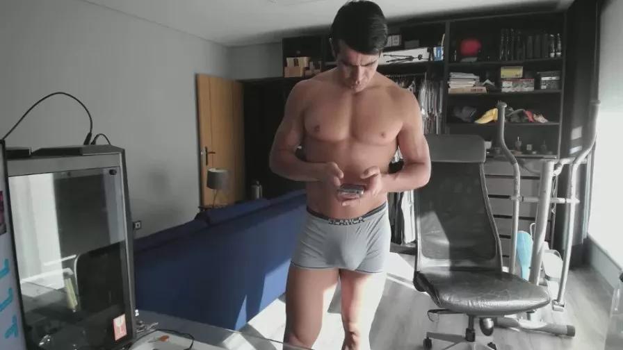 Samricci21 webcams show profile image 