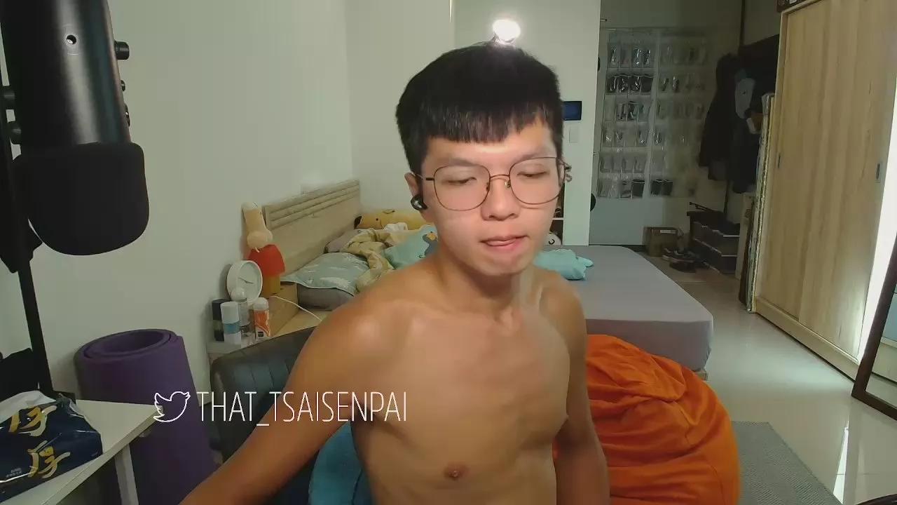 Sanserif webcams show profile image 