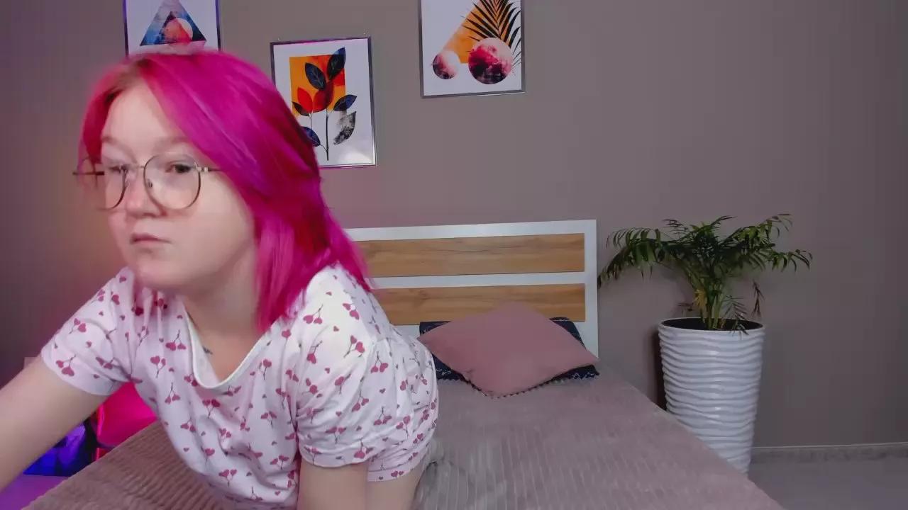 Sara_Moor from Cam4