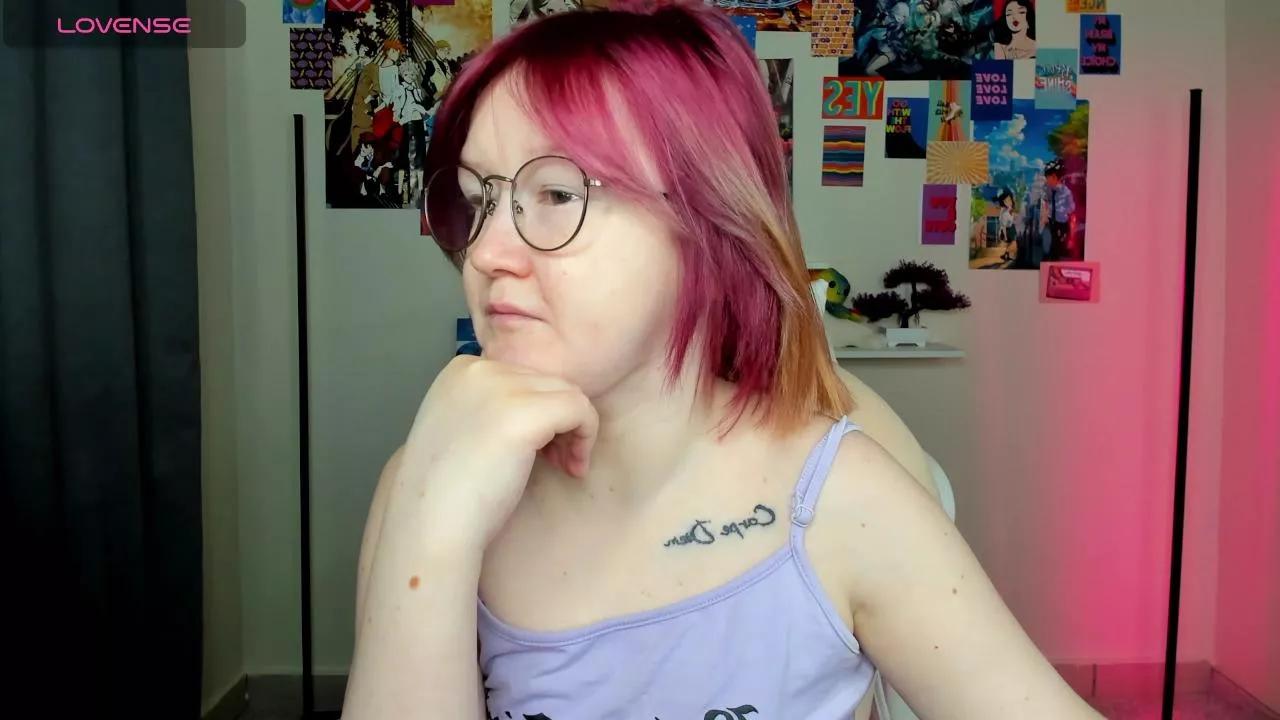 Sara_Moor from Cam4