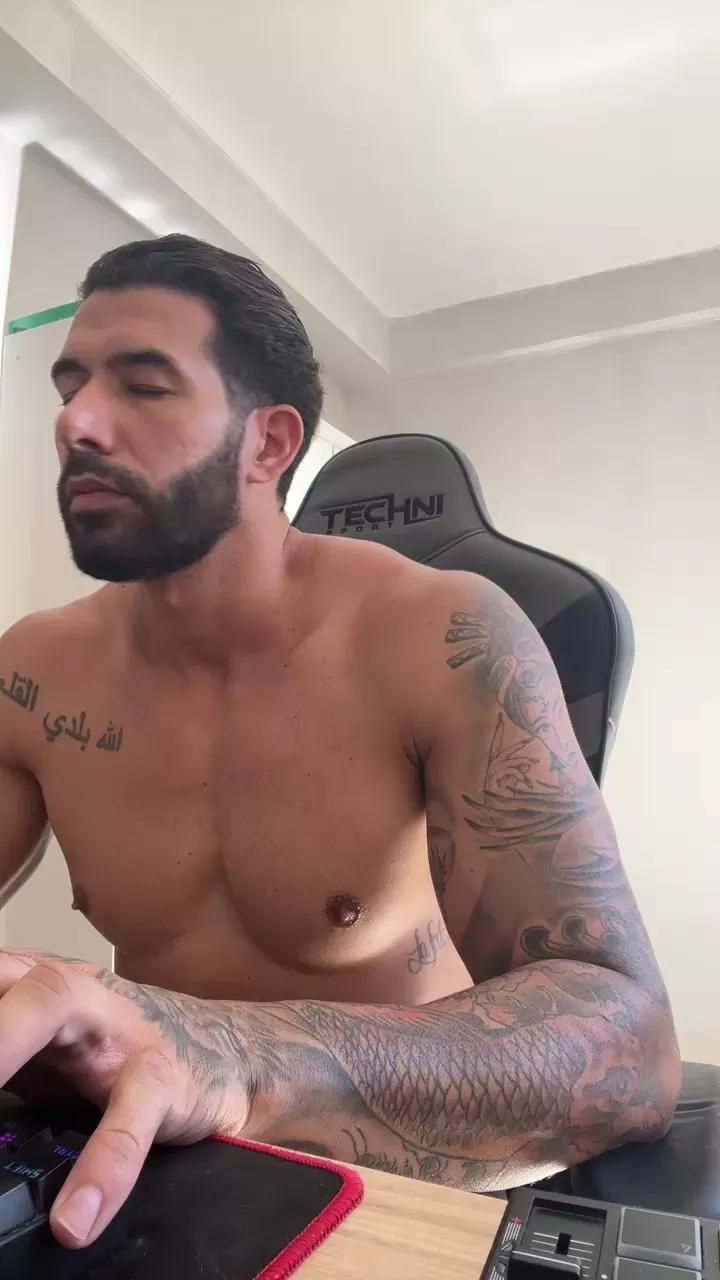 Saradoalto23 from Cam4