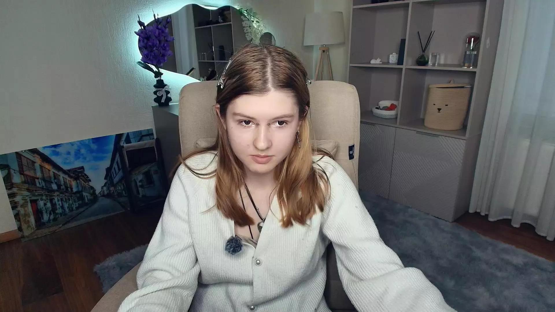 SariImhof webcams show profile image 