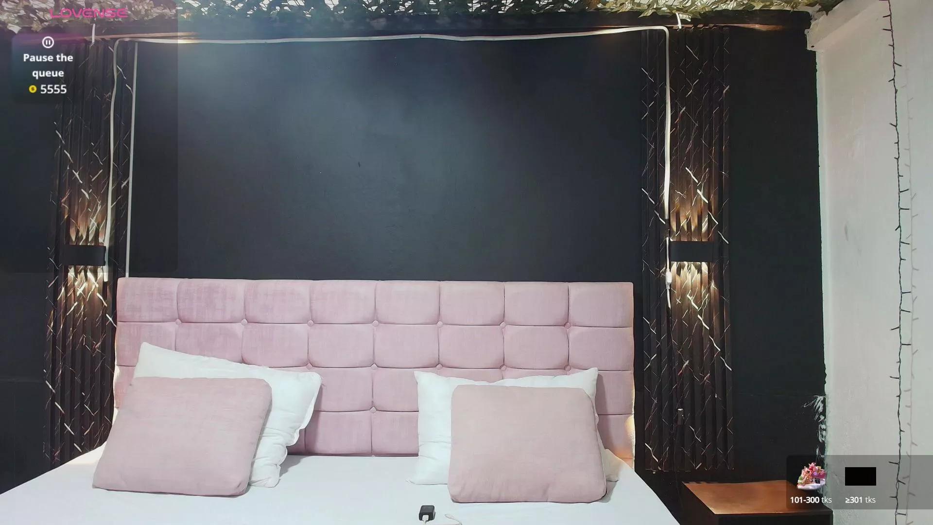 SashaRosee_ from Cam4