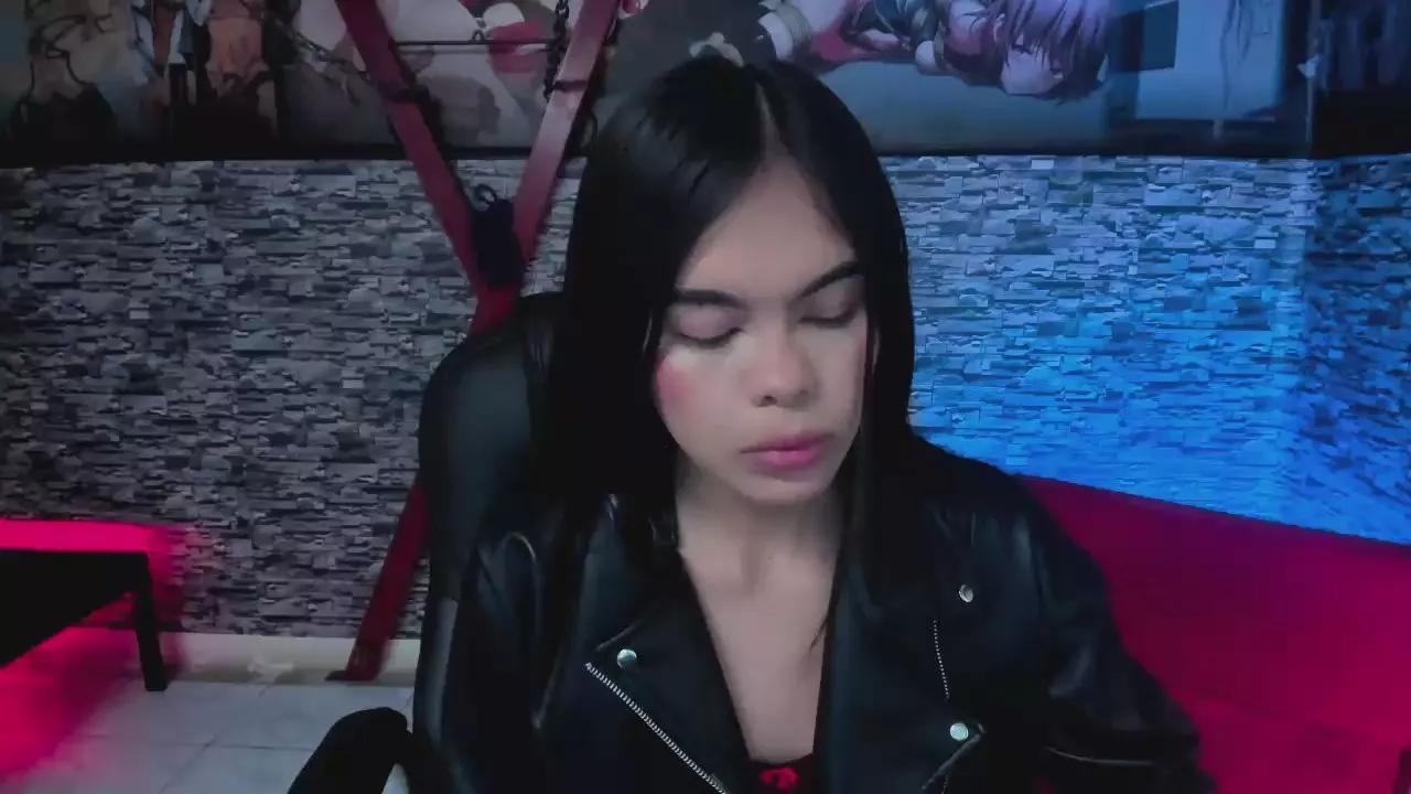 Skyy_Doll from Cam4