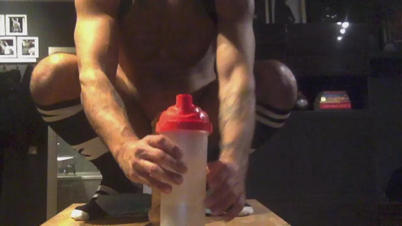SoloAssPlayer from Cam4