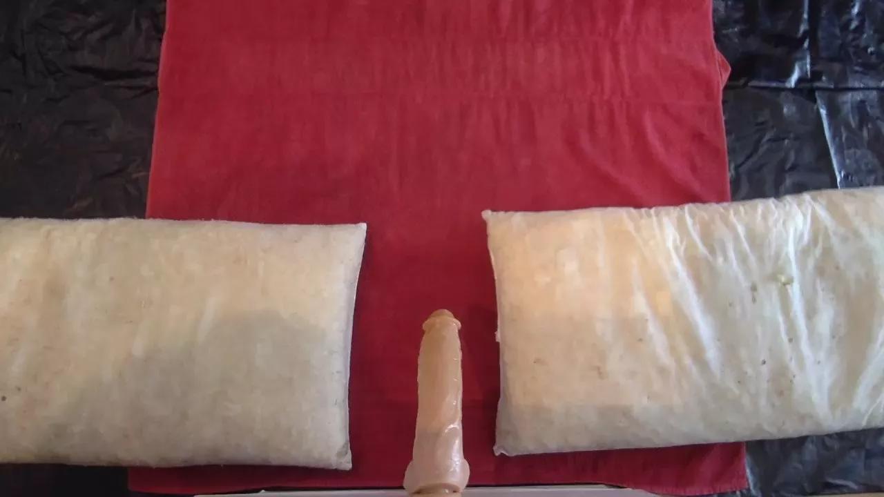 SoloAssPlayer from Cam4