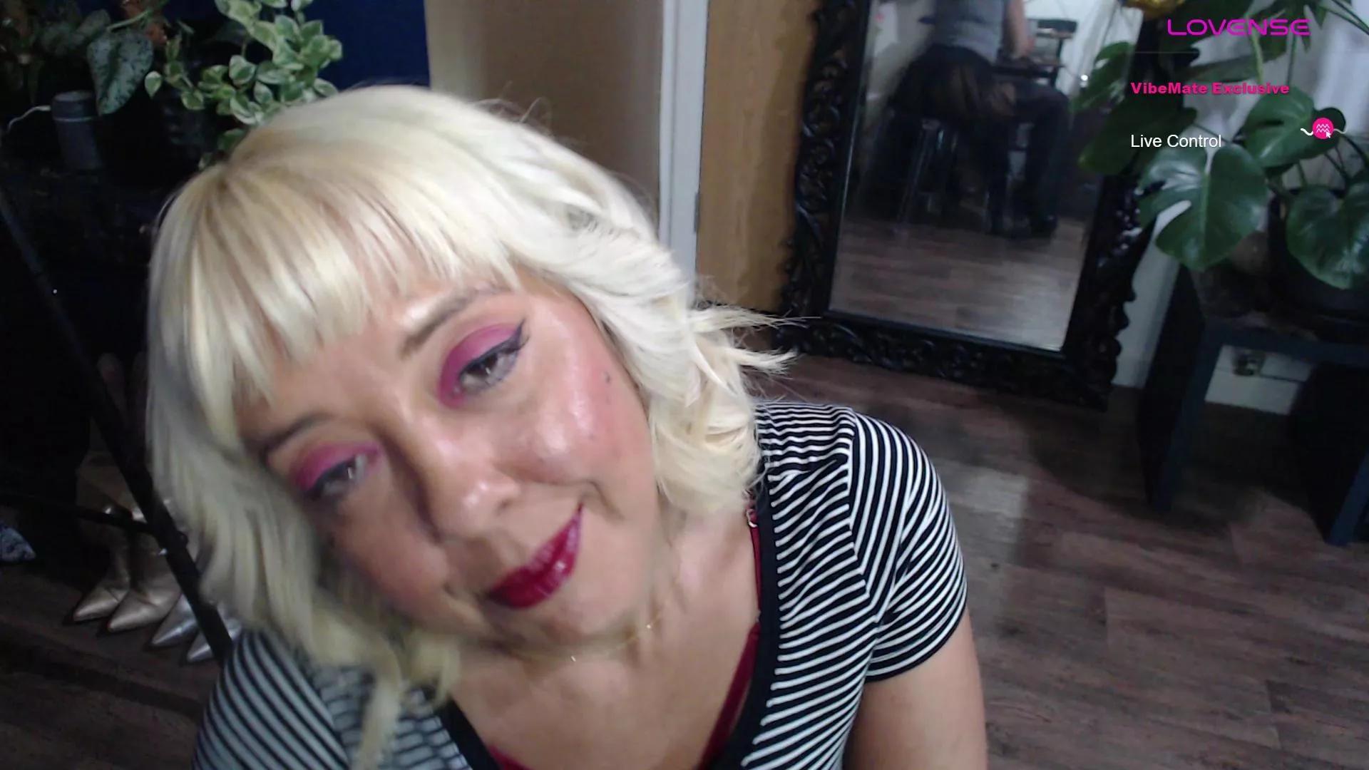 SunniKnight from Cam4