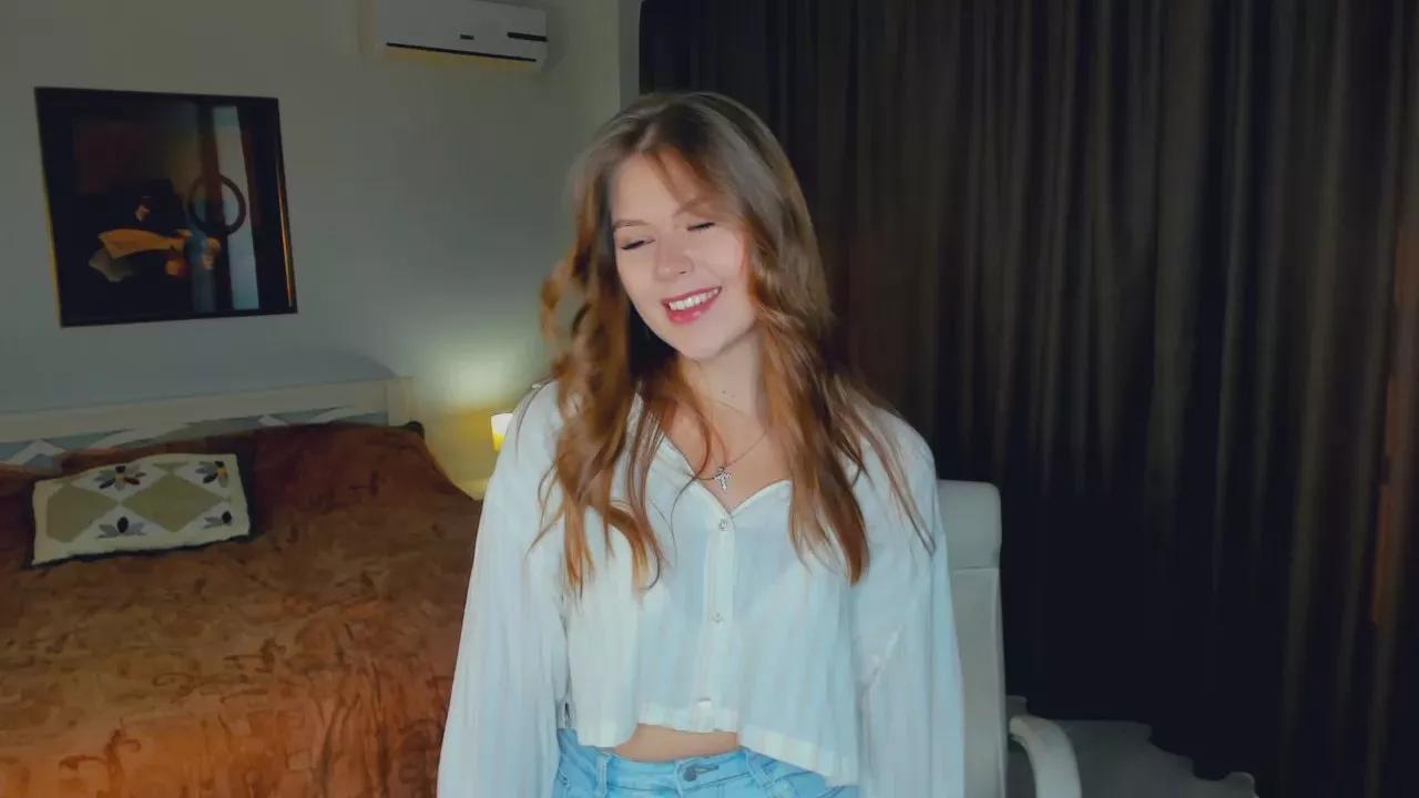 SusannTien webcams show profile image 