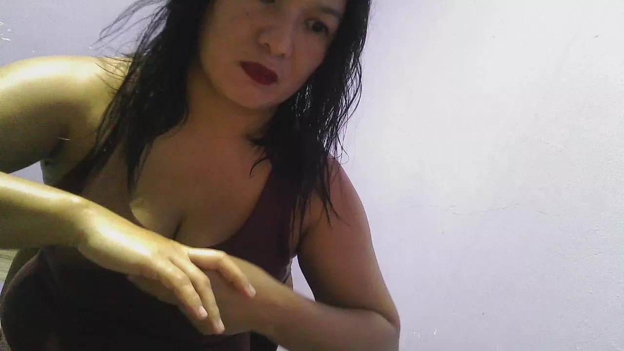 SWEET_LOREN588 from Cam4
