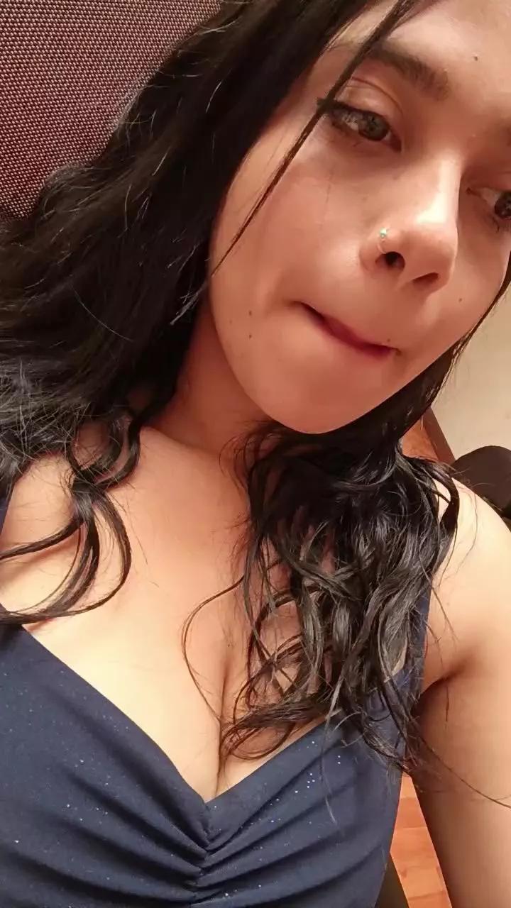 sweet_scarlett_ from Cam4