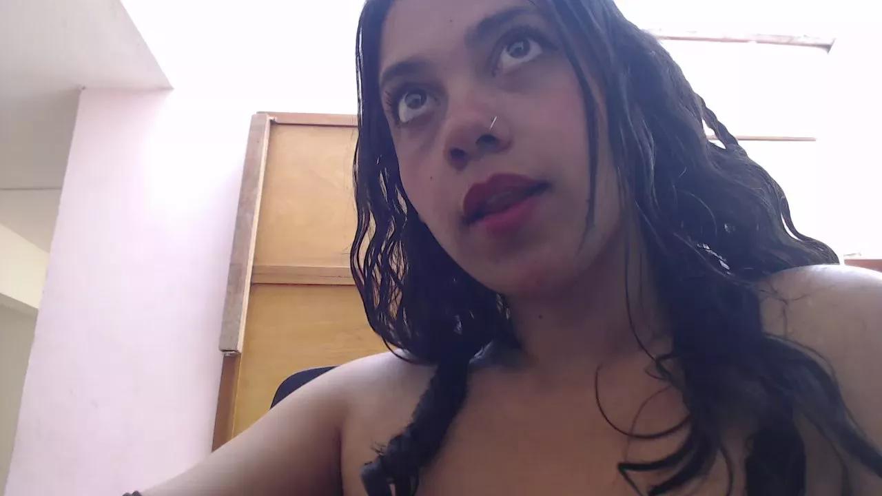 sweet_scarlett_ from Cam4