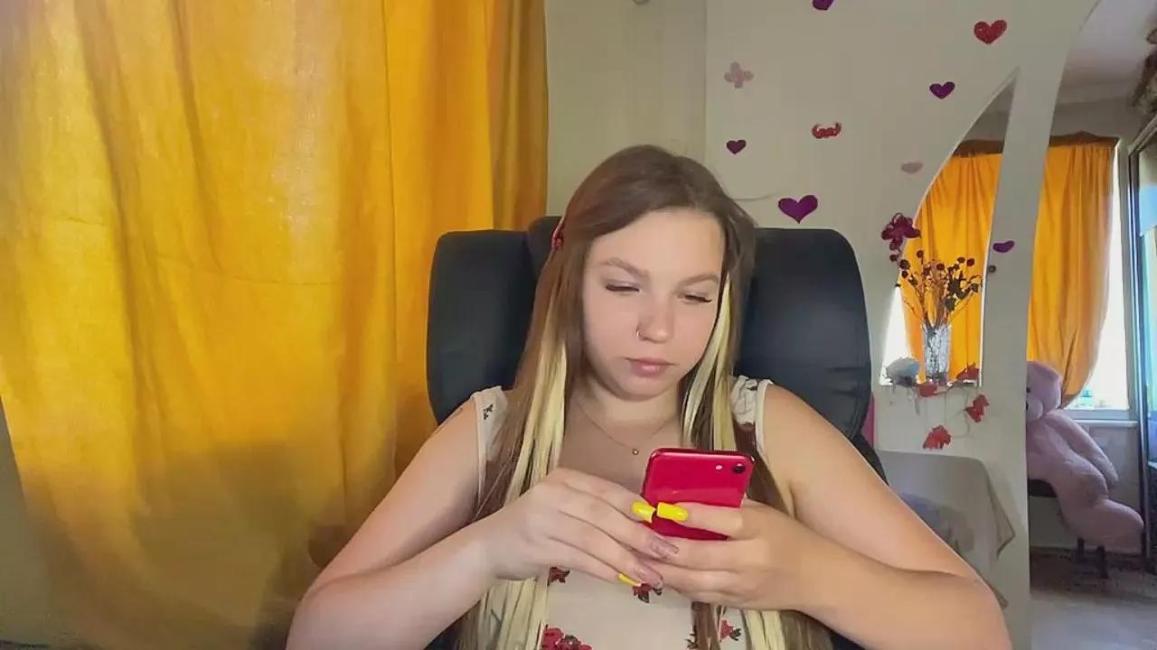 SweetAlissa18 webcams show profile image 