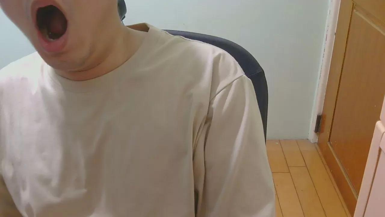 talltalllion from Cam4