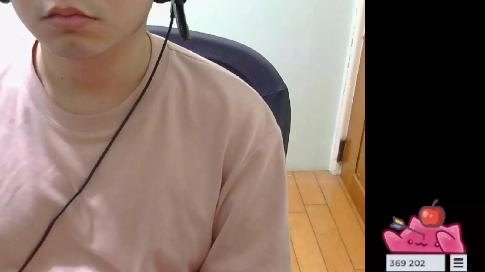 talltalllion from Cam4