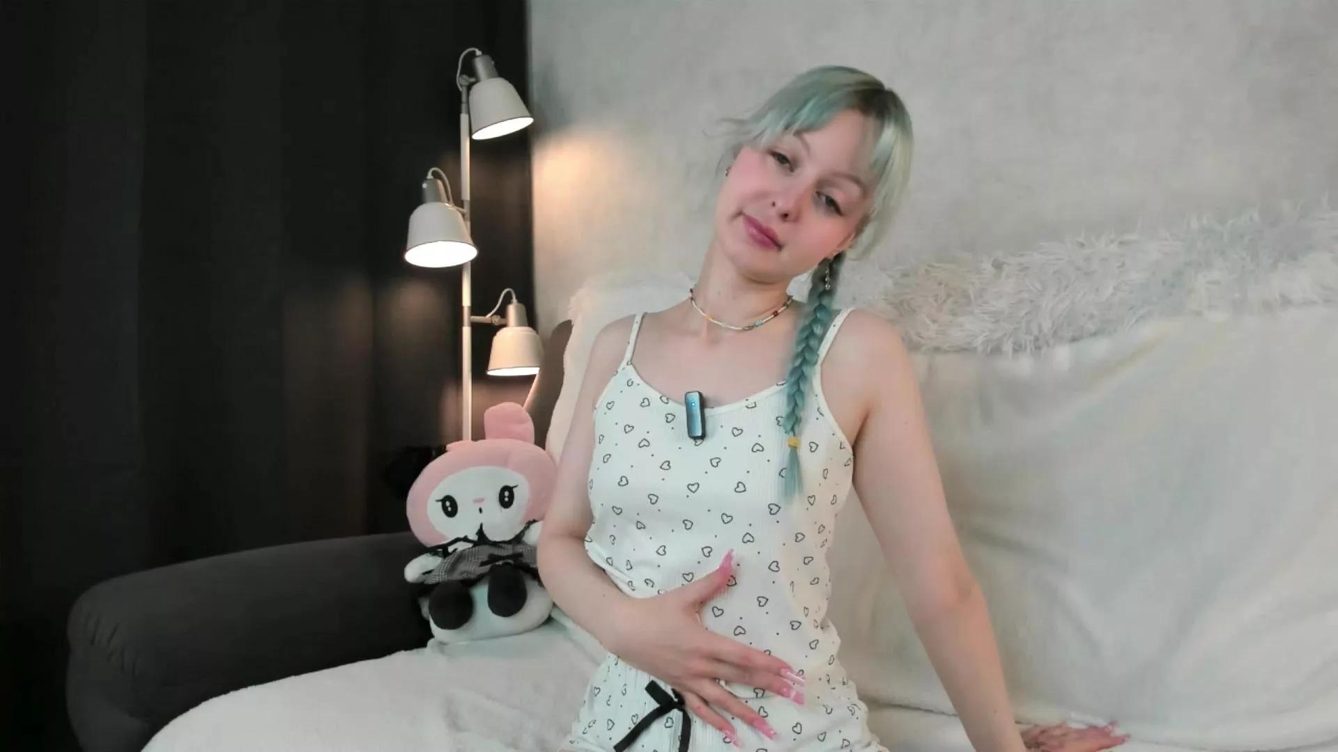 TateHarn from Cam4
