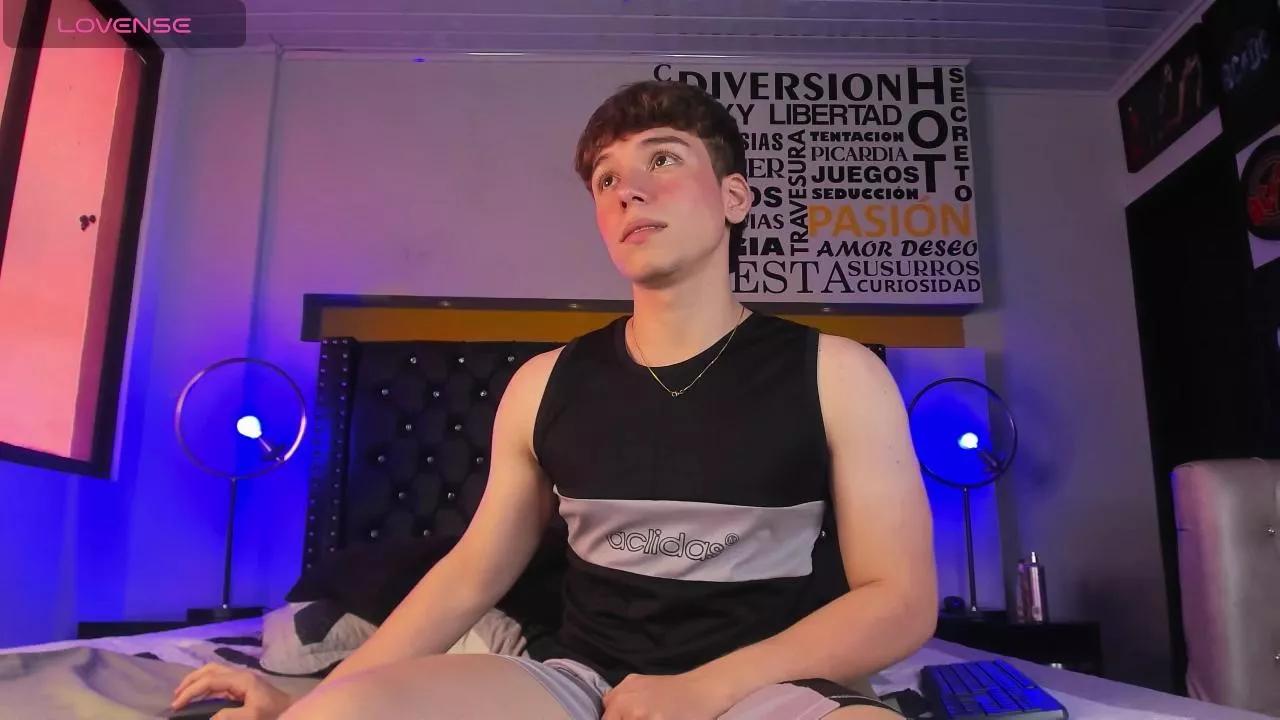 Tayler_White webcams show profile image 