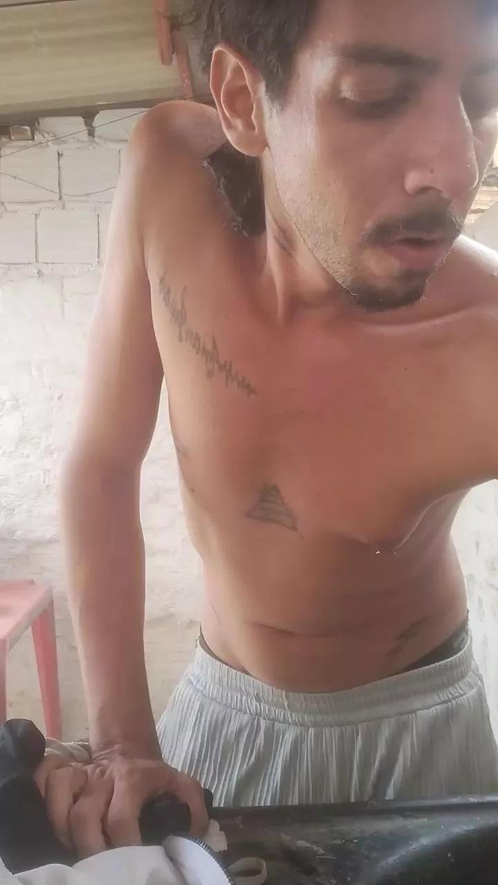 Tayllortroy webcams show profile image 