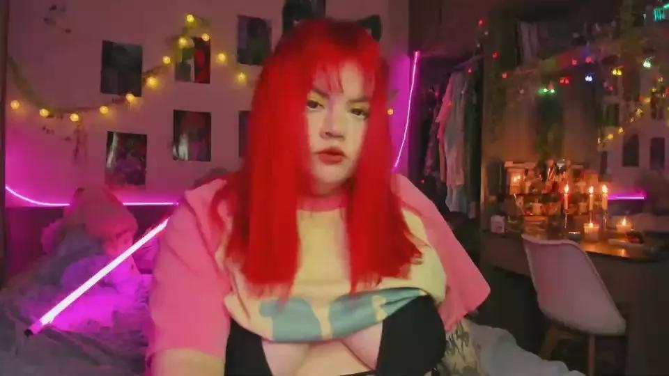 TenderLia webcams show profile image 