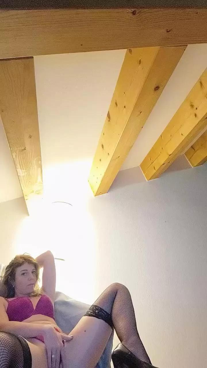 Photos of the_eagercouple from Cam4 is Freechat