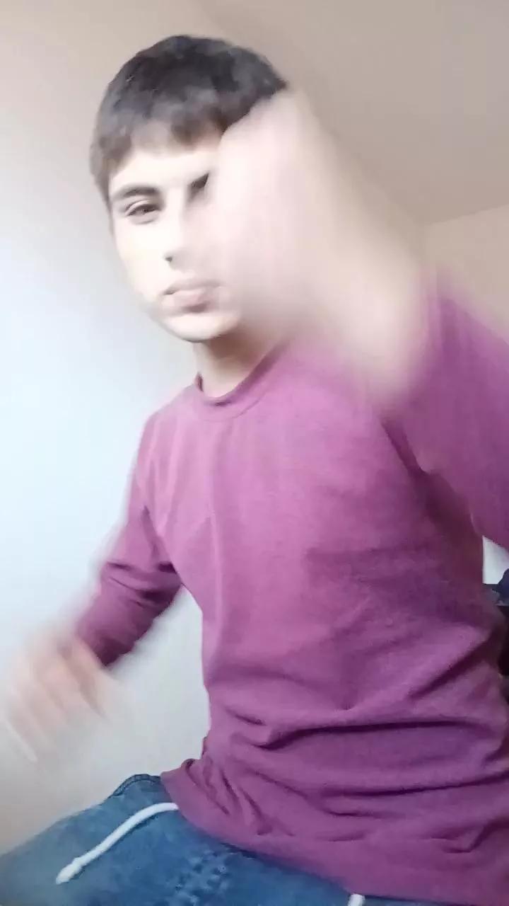 TheArBoy webcams show profile image 