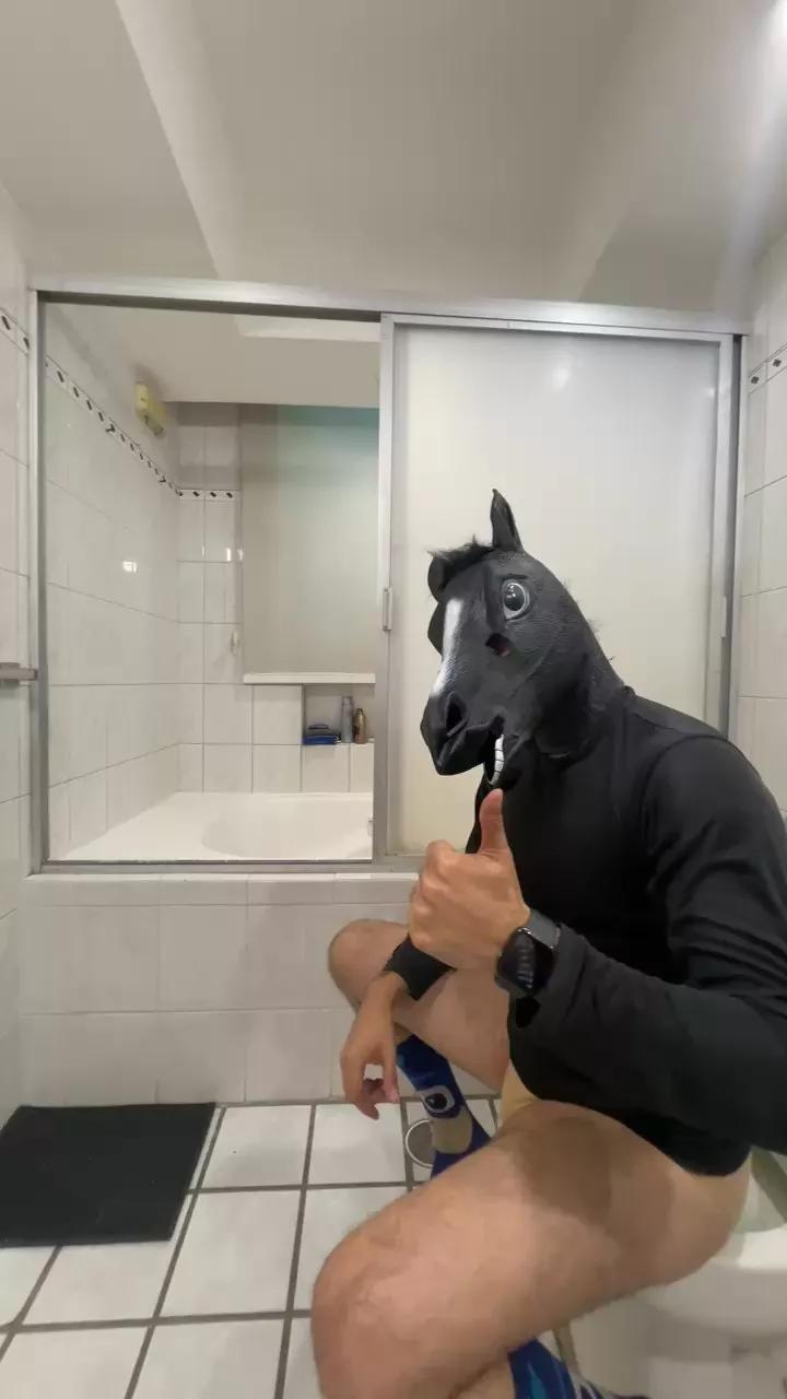 TheHorsexxx from Cam4