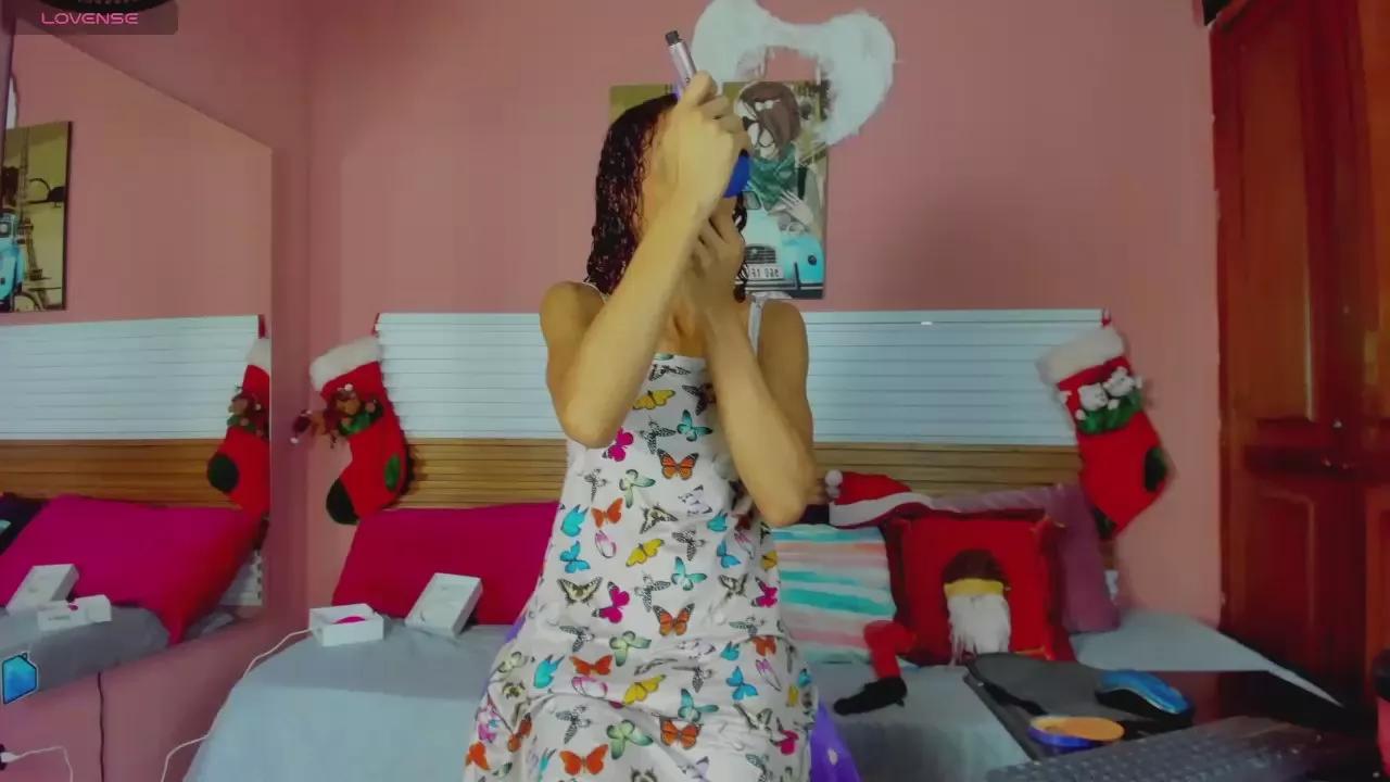 Tiffannydoll99 from Cam4