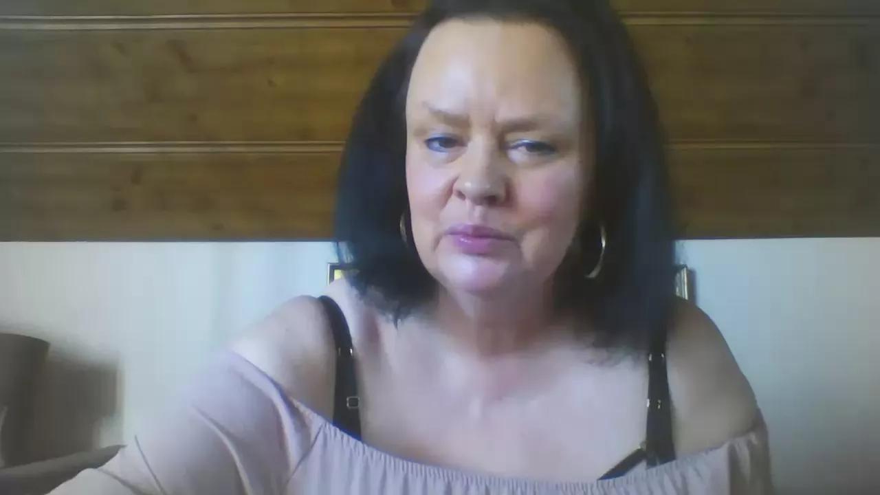 TiffanyMilf from Cam4