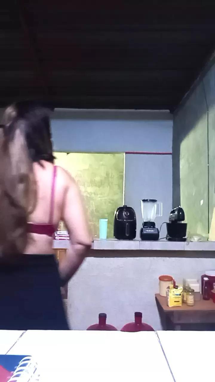 Tiini from Cam4