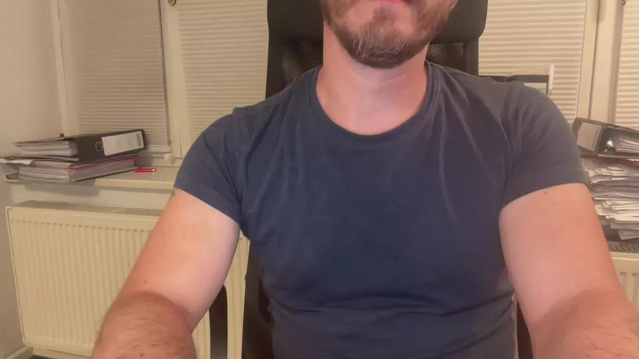 tktwo from Cam4
