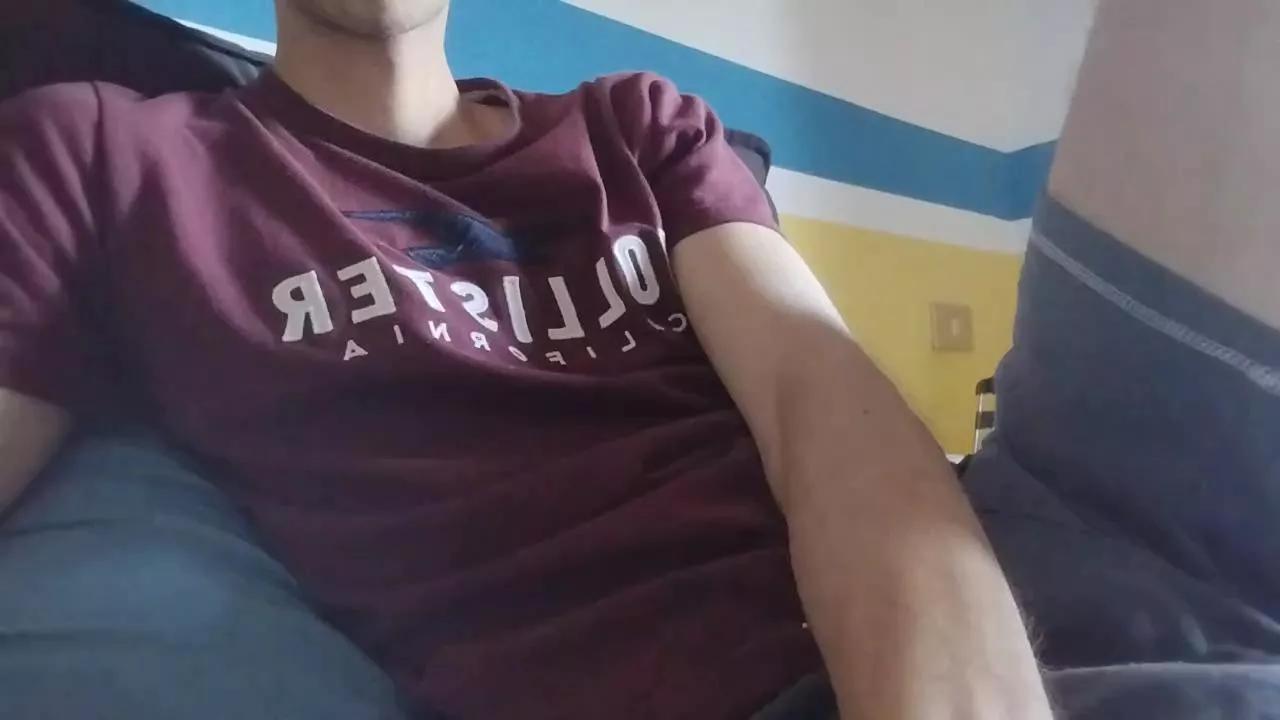Tom_ita1 webcams show profile image 
