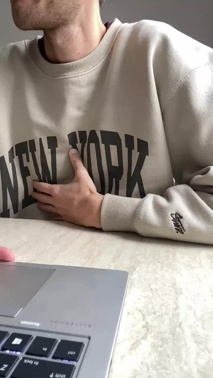 Tom_ita1 webcams show profile image 