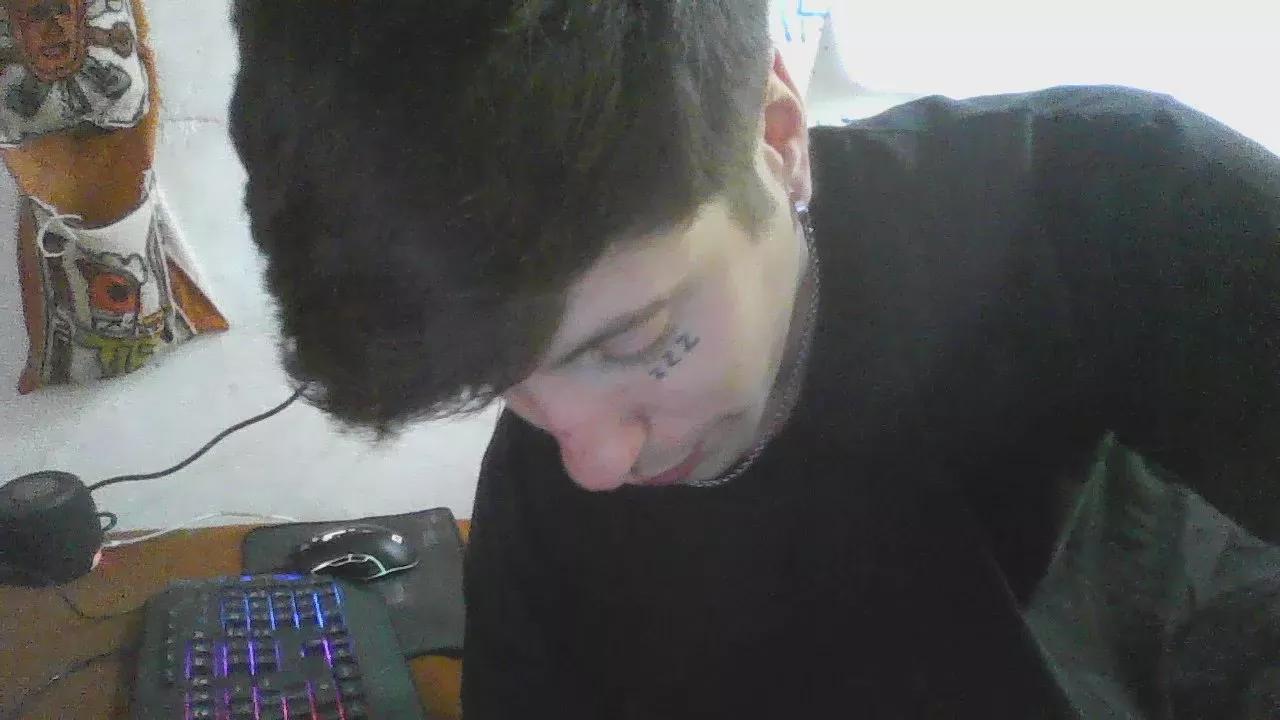 tommiverceti from Cam4