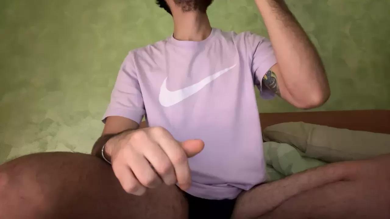 tonnytonny1 from Cam4