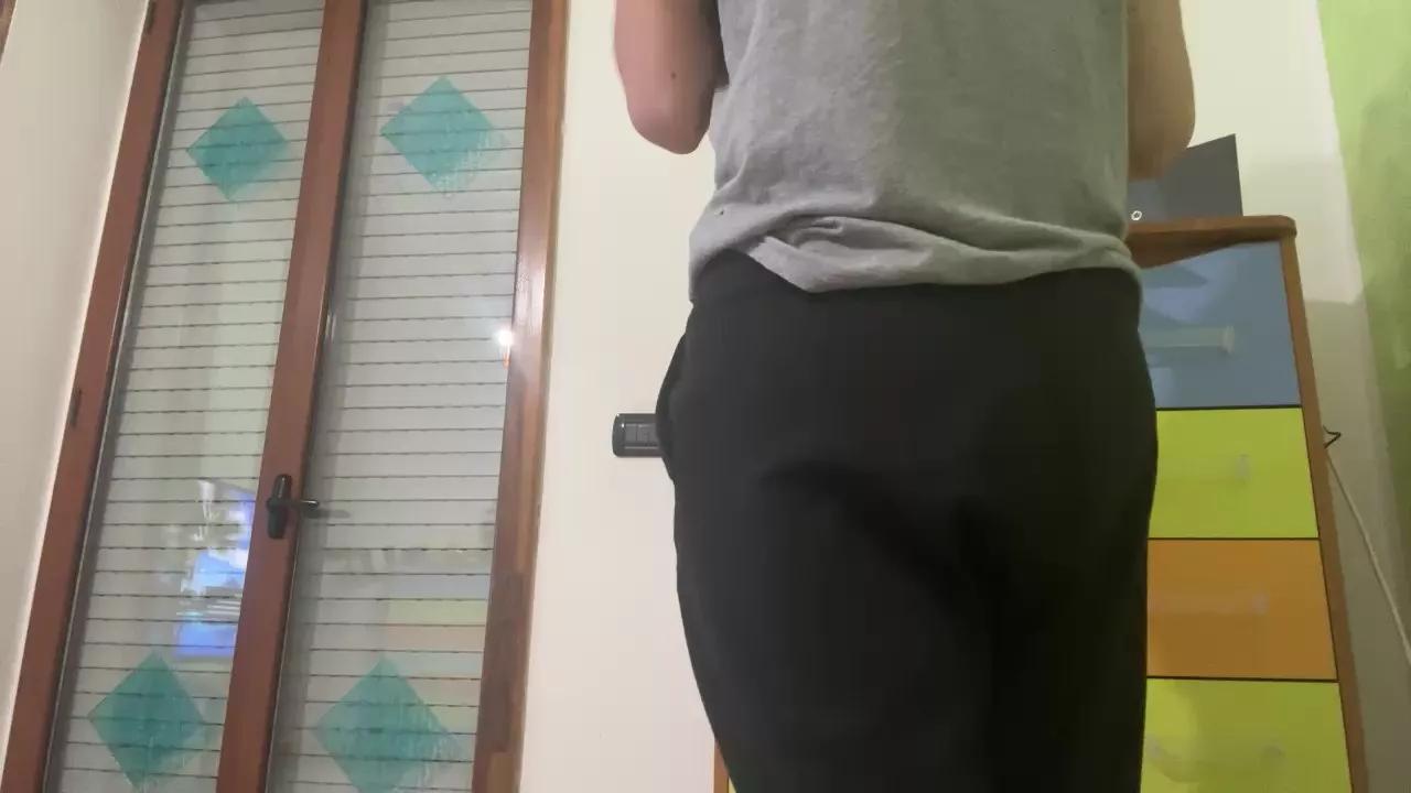 tonnytonny1 from Cam4