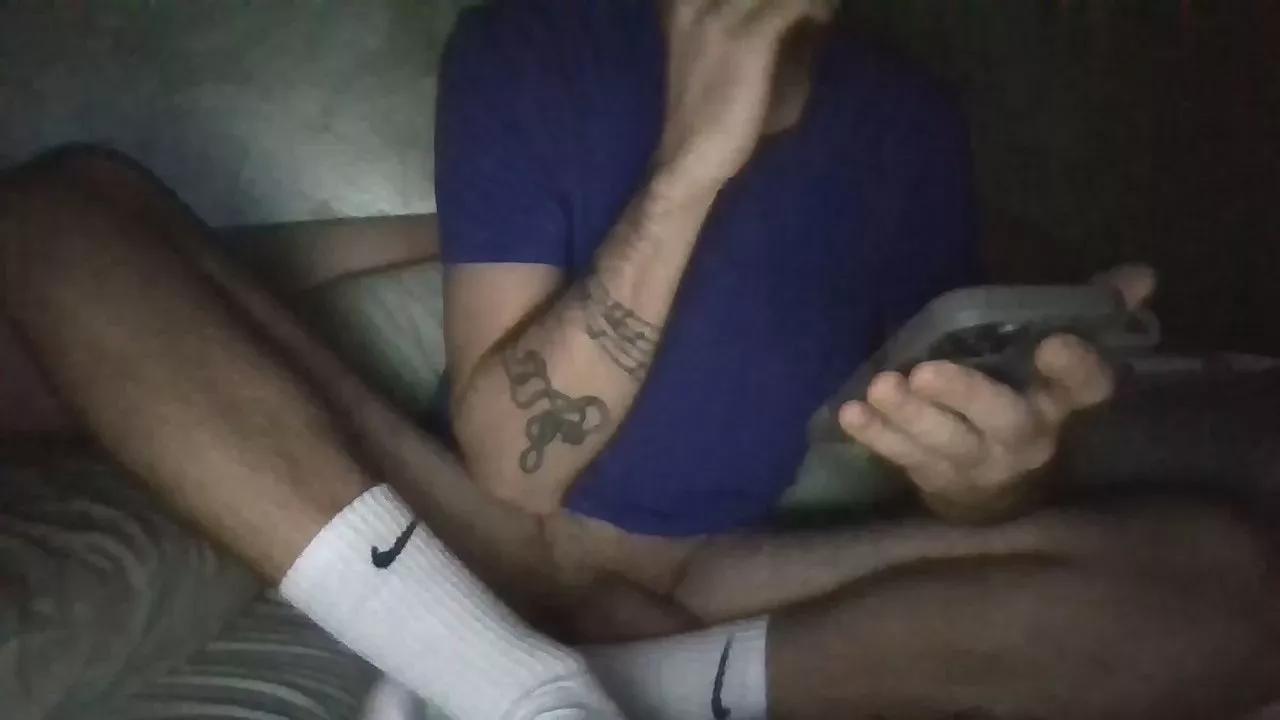 tonnytonny1 from Cam4