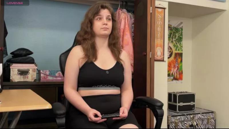 treejeanne from Cam4