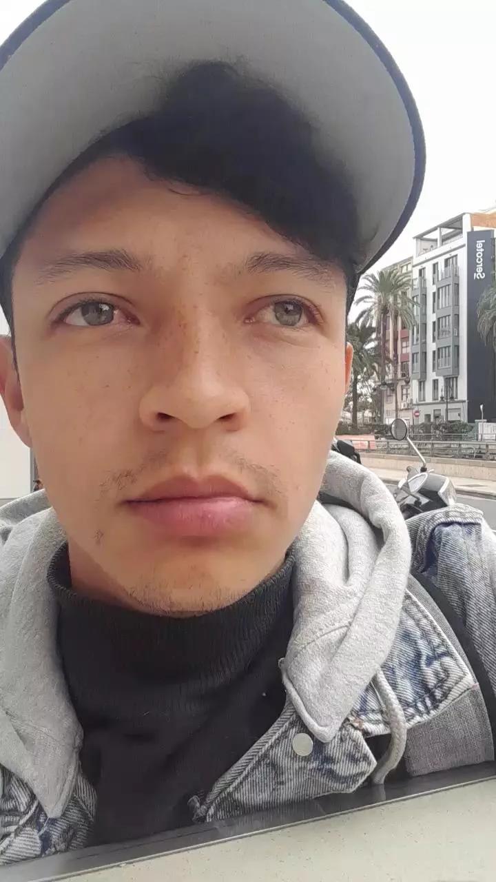 Tupapalarga webcams show profile image 