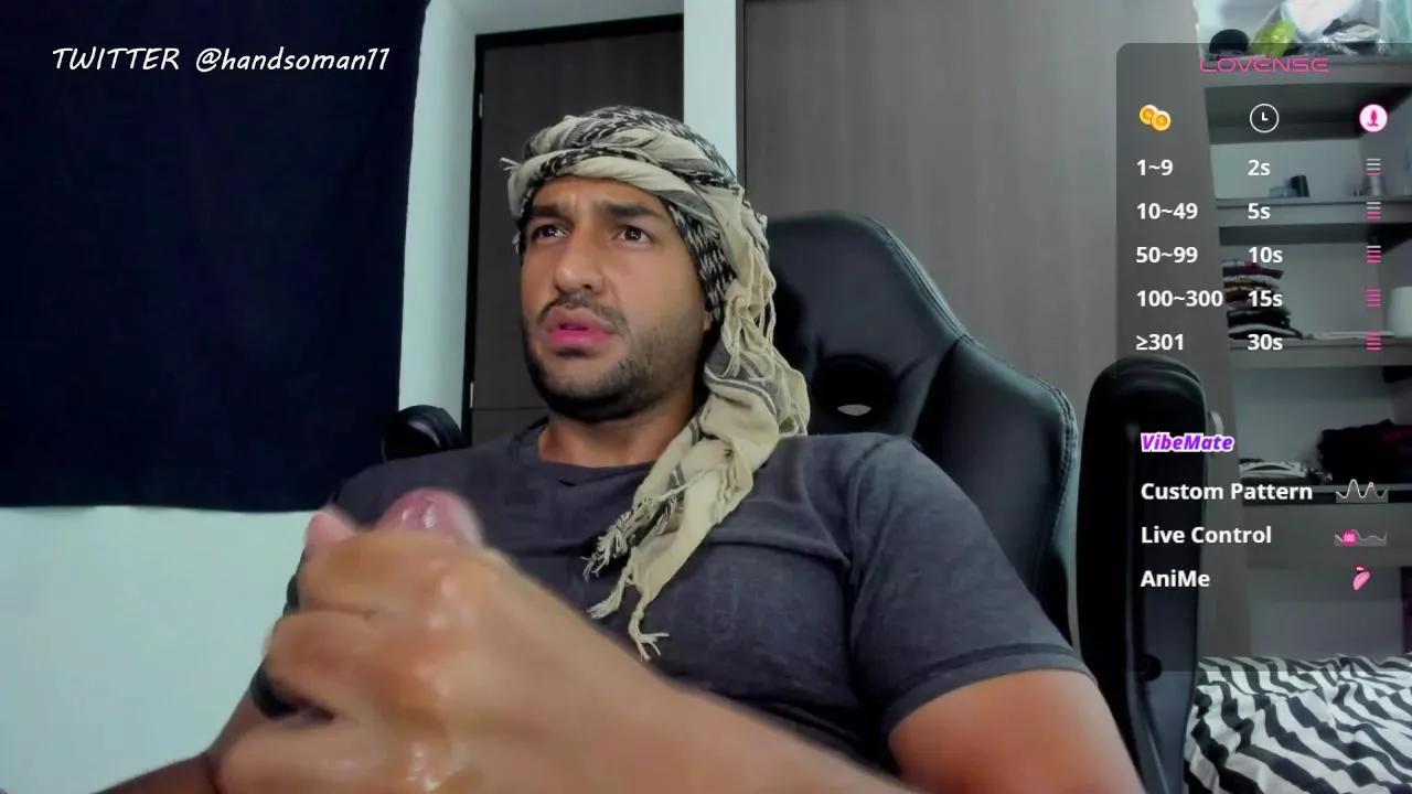 tuzzio1 from Cam4