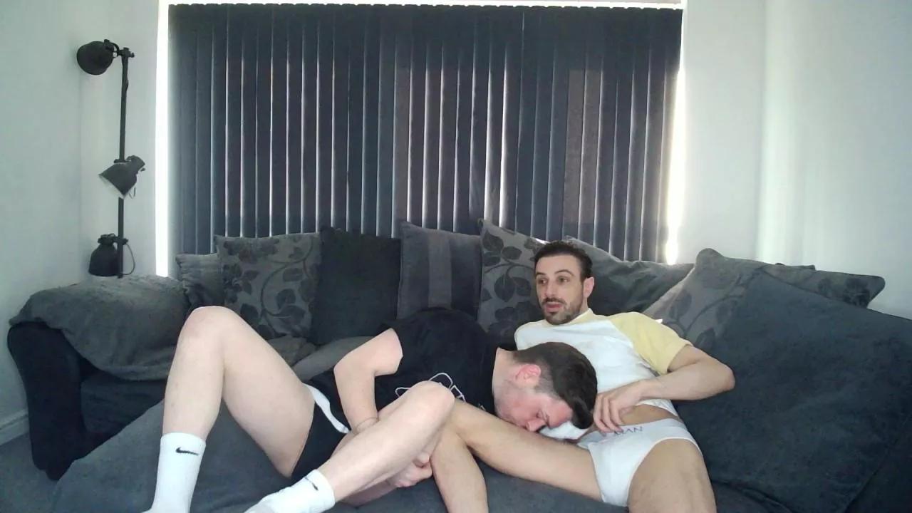 TwoTwinkHusband from Cam4