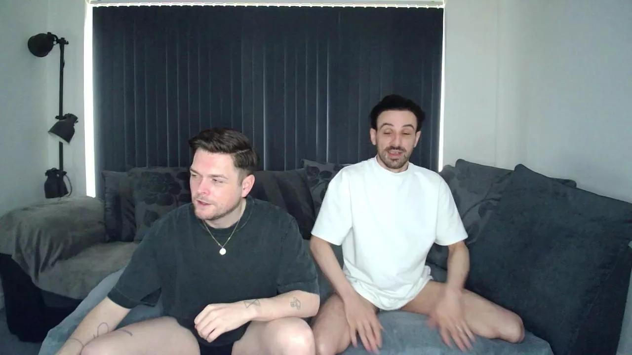 TwoTwinkHusband from Cam4