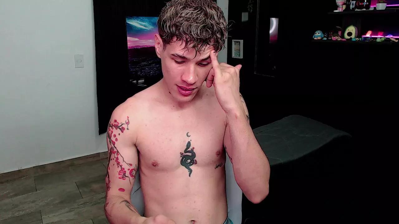 venezuelanguys from Cam4