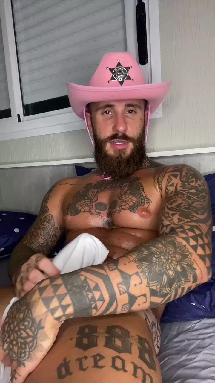 Viking_Tatuado from Cam4