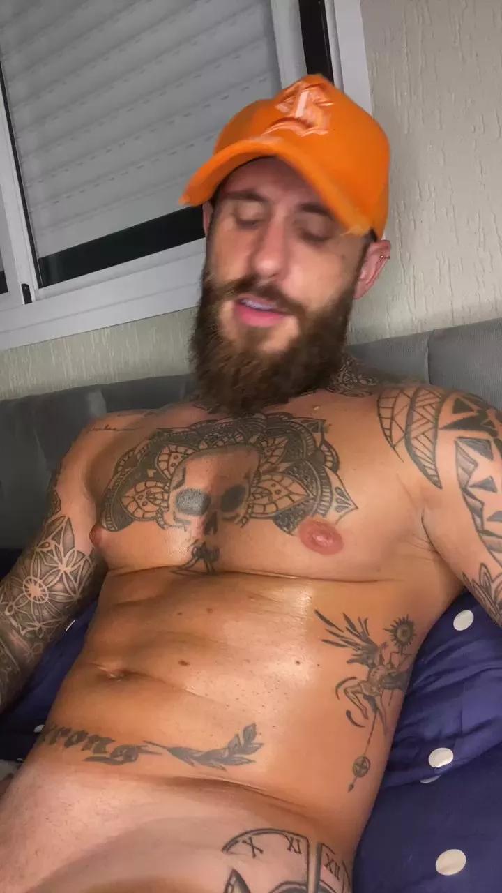 Viking_Tatuado from Cam4