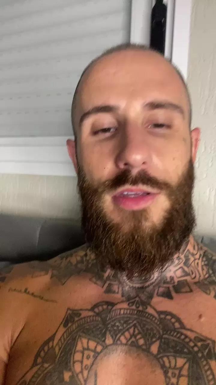 Viking_Tatuado from Cam4