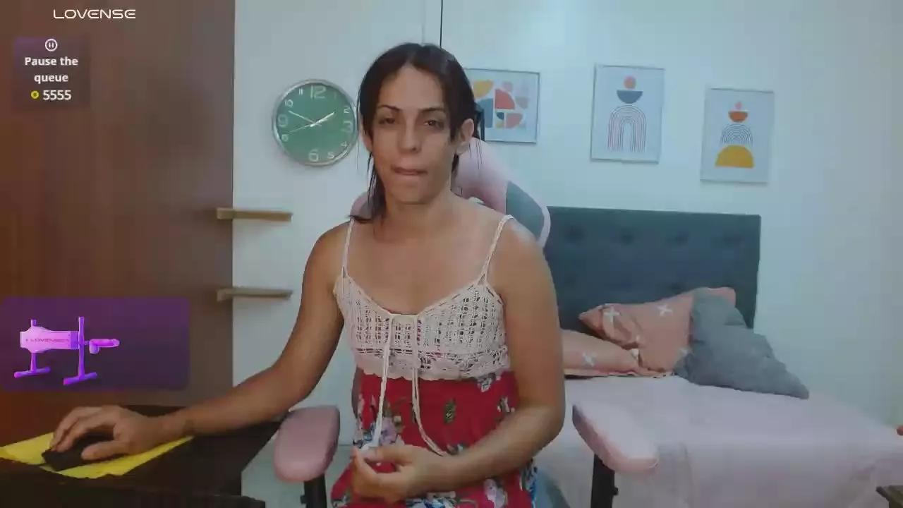 VittoriaLmbrdi from Cam4