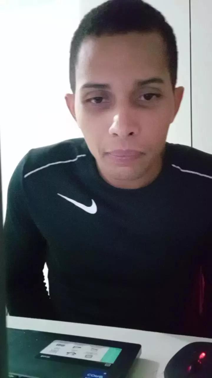 Vivaz from Cam4