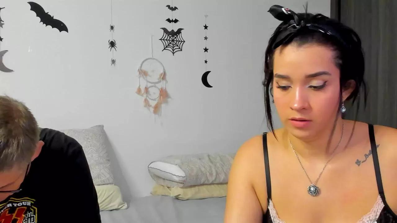 Vivi_Jacko from Cam4
