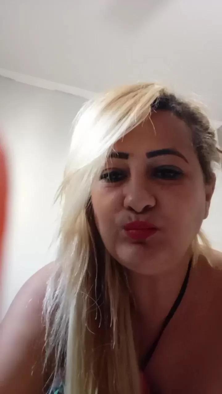 Vivialves from Cam4