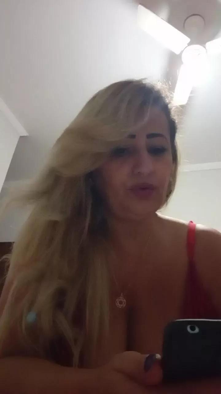 Vivialves from Cam4