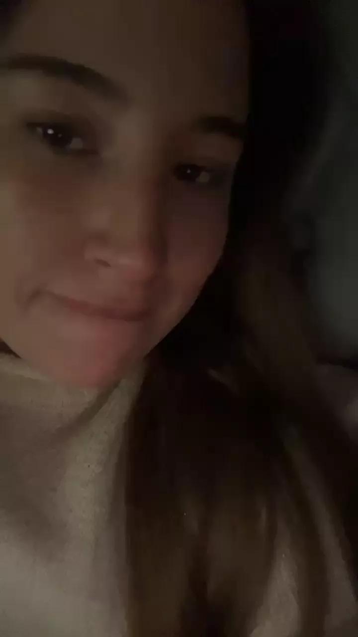 Vvleskv from Cam4